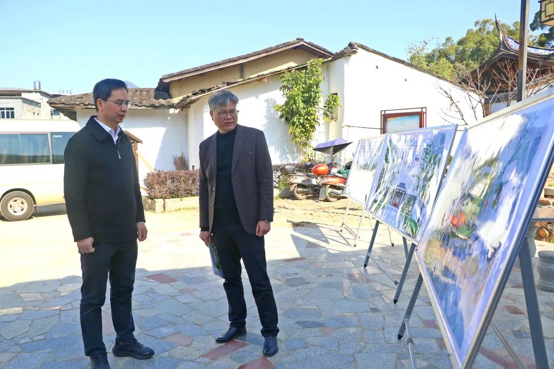 縣領(lǐng)導赴東橋鎮(zhèn)調(diào)研并開展“護河愛水 清潔家園”行動