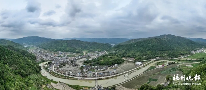 【福州晚報(bào)關(guān)注】閩清山邊村：活用古厝 點(diǎn)“金”賦能