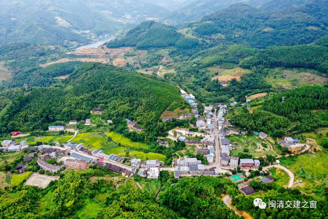 閩清：建好道路促旅游